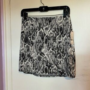 NWT GARAGE SNAKESKIN SKIRT